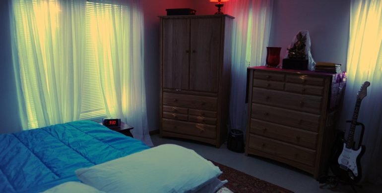 Sleep, nightmares and the first months